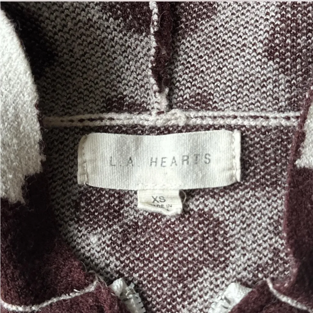 L.A. Hearts by PACSUN Brown and white cow print zip up hoodie - Image 4