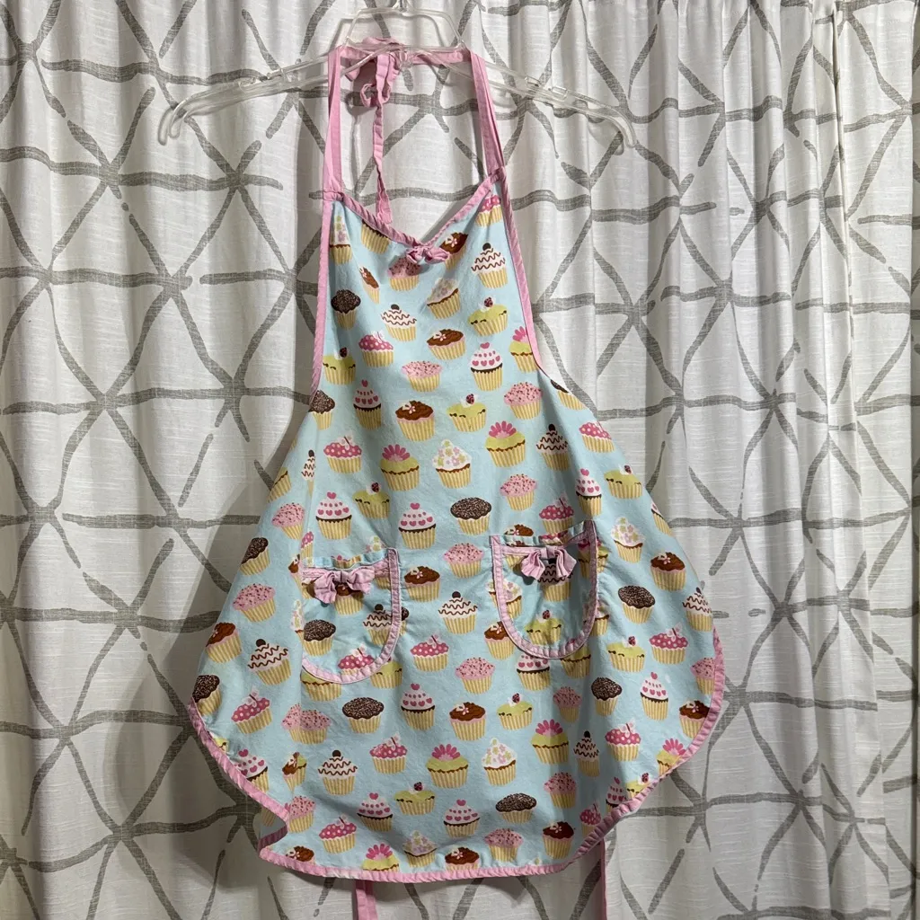 Colorful Cupcake Apron with Pink Accents - Image 2
