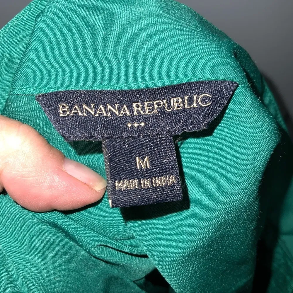 Banana Republic Green Satin Button Front 3/4 Sleeve Pleat V Neck Smock Blouse M - Image 11