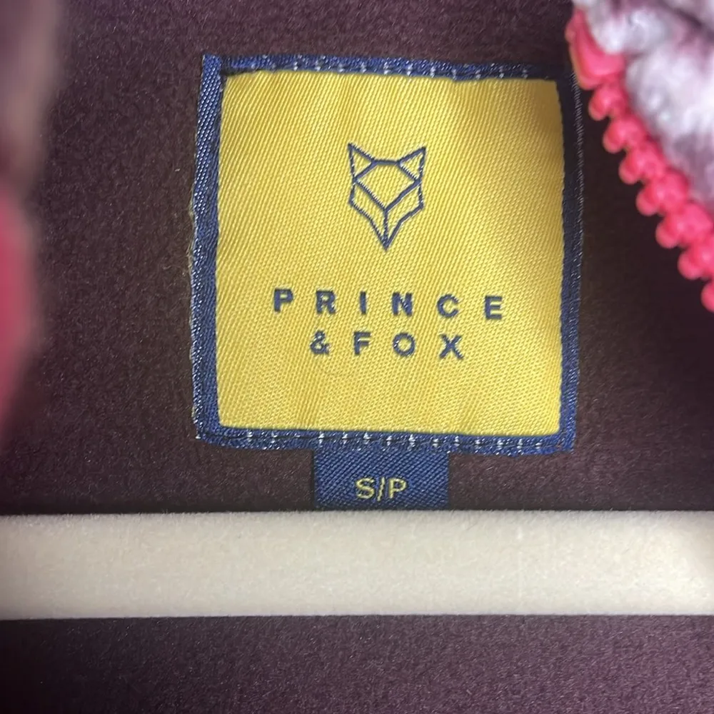 Prince and Fox Fleece Sweatshirt Sweater Pullover Jacket Top Women's Size Small Pink - Image 5