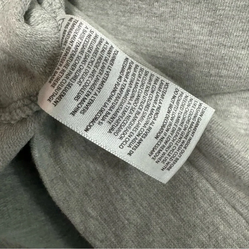 ALTA GRACIA Gray Long Sleeve Athletic Shirt Maroon Dawgs Back Cutout Size XL - Image 5