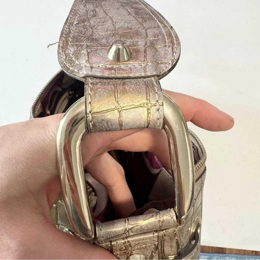 Vintage GUESS Y2K Gold Croc-Embossed Shoulder Bag - Image 12