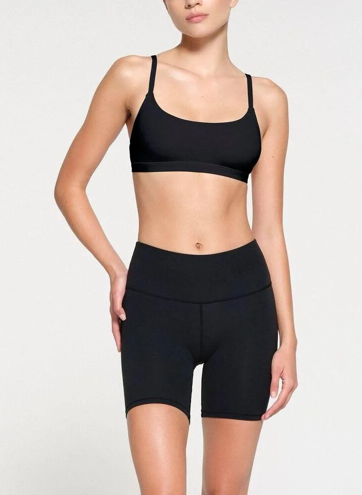 Skims Fits Everybody High Waisted Short Onyx Size XL - Image 2