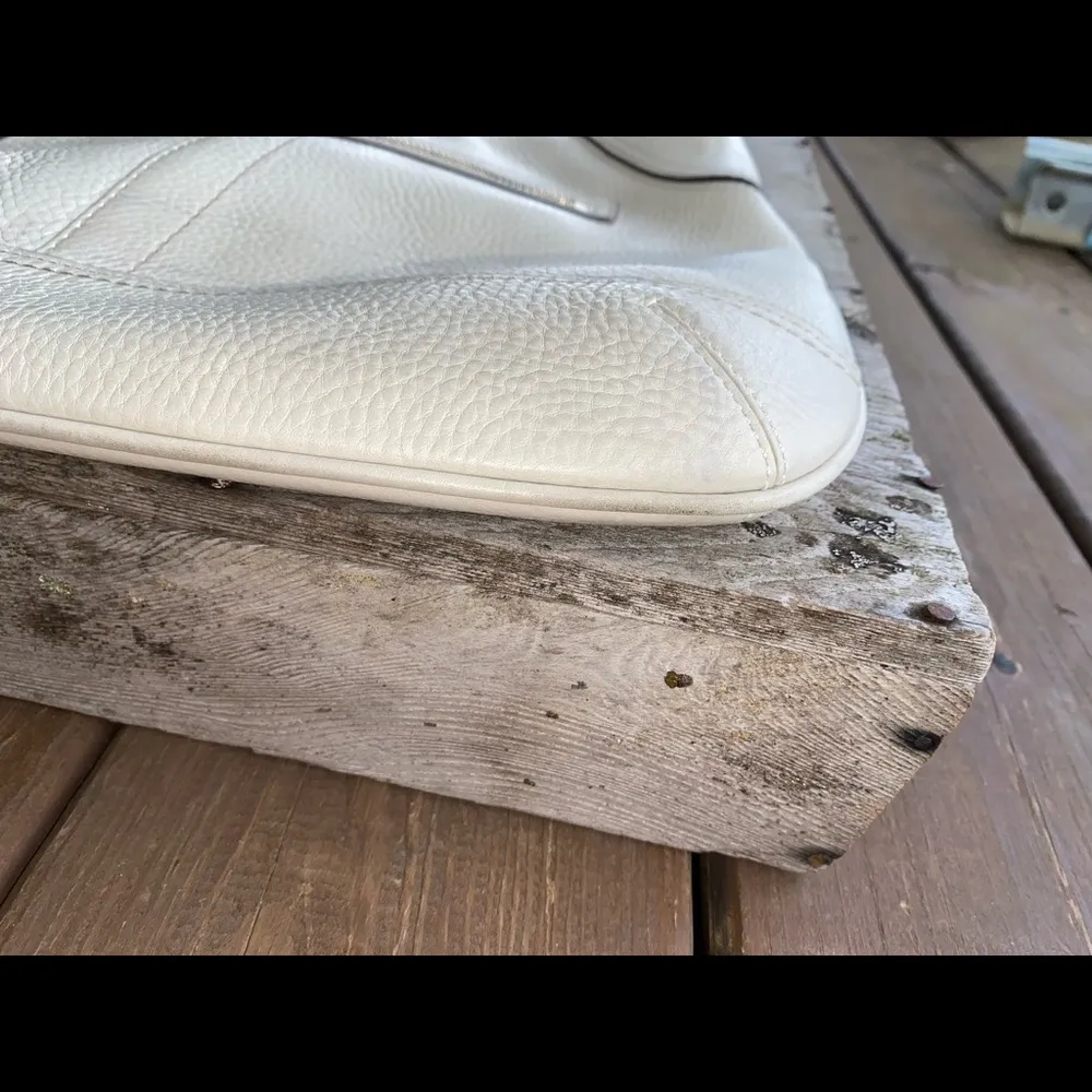 Coach Winter White Pebble Leather Bag - Image 2