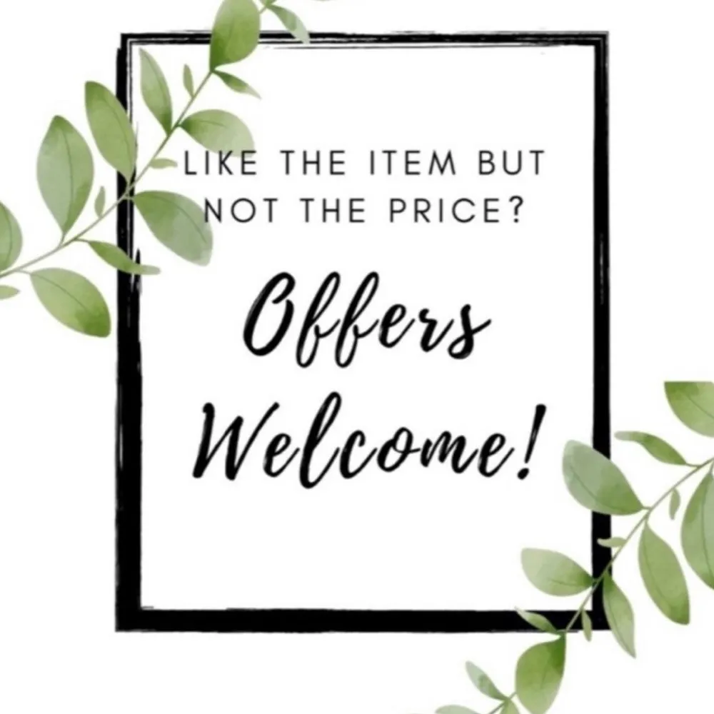 LIZZO Airbrush Tour Tee - Image 10