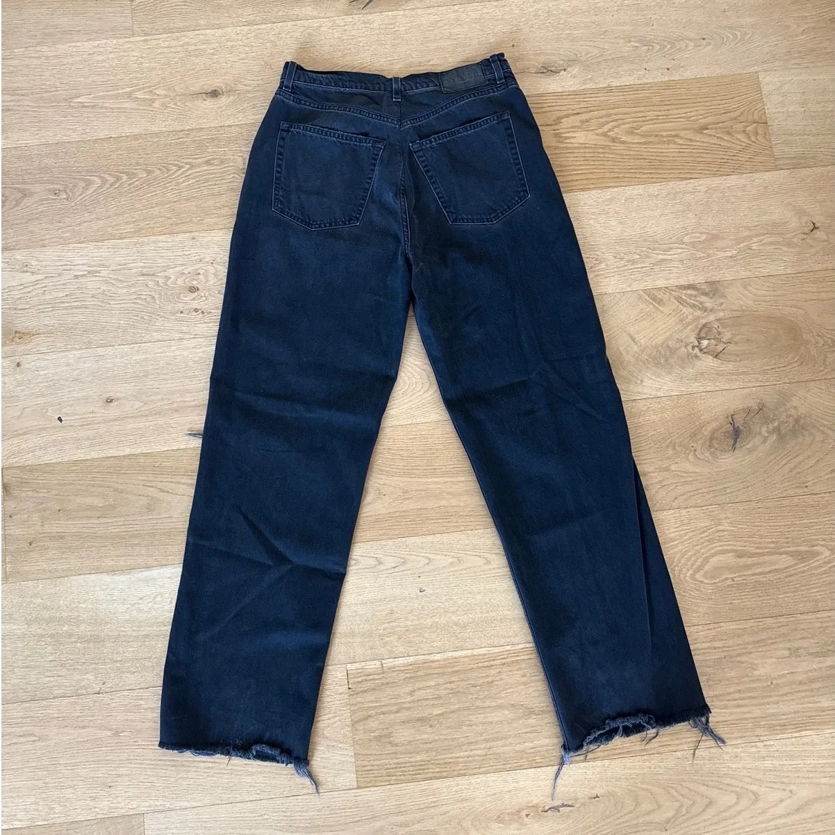 GRLFRND Jeans The Bella Low Rise Boyfriend Size 30 Black - Image 5