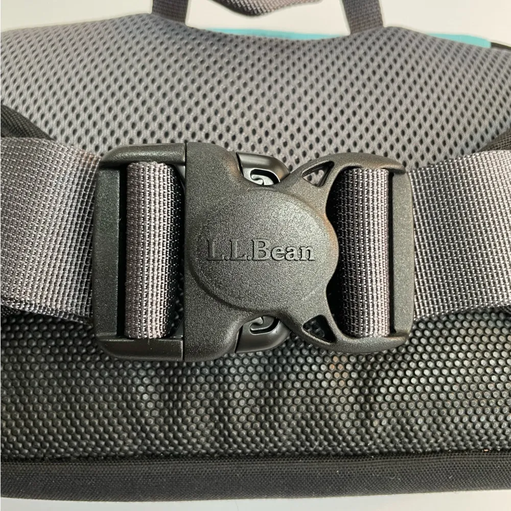 L.L. BEAN Belt Hip Waist Crossbody Bum Bag Fanny Pack Outdoor Travel Hiking - Image 6