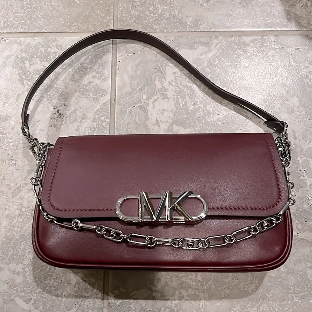NWT Michael Kors Parker Medium Convertible Pouchette Shoulder Bag Retail $498 - Image 5