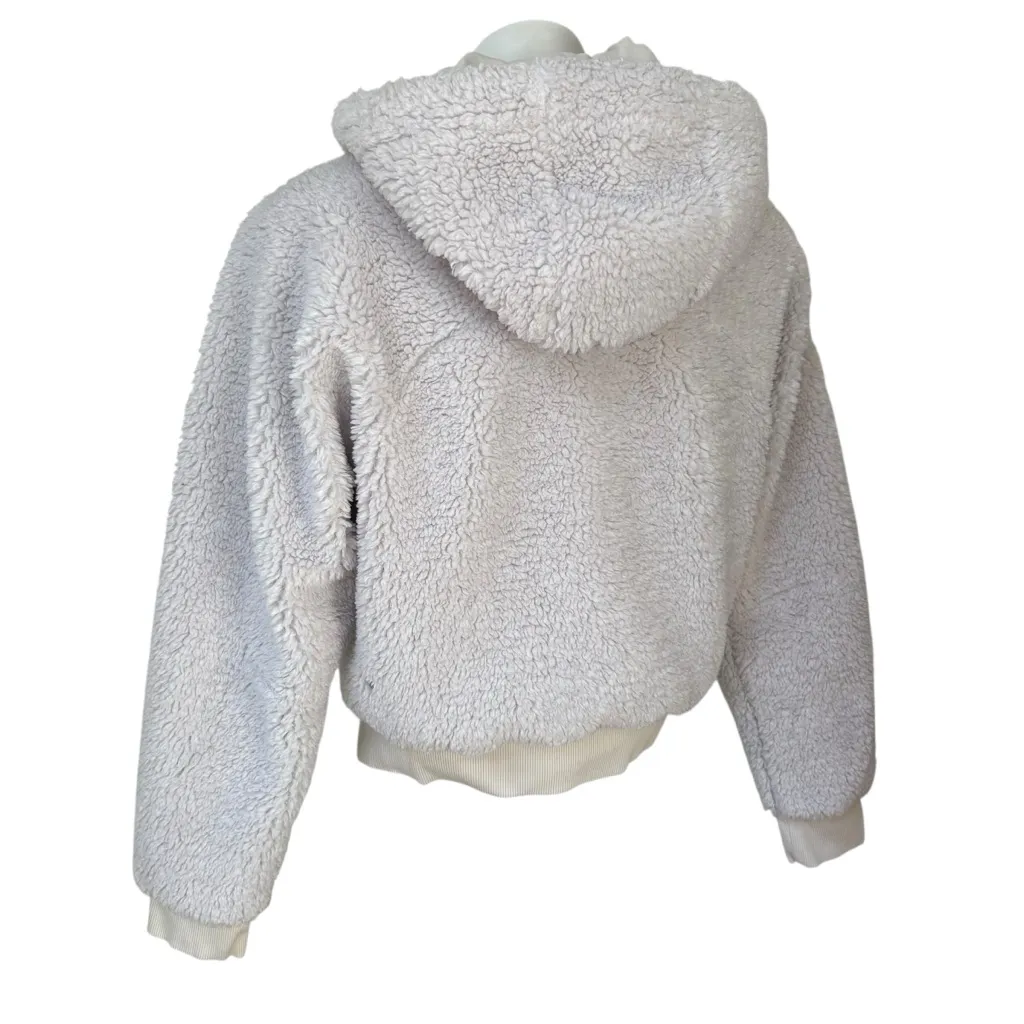 Lululemon Textured Fleece 1/2 Zip, White Opal, Sz 4 - Image 10