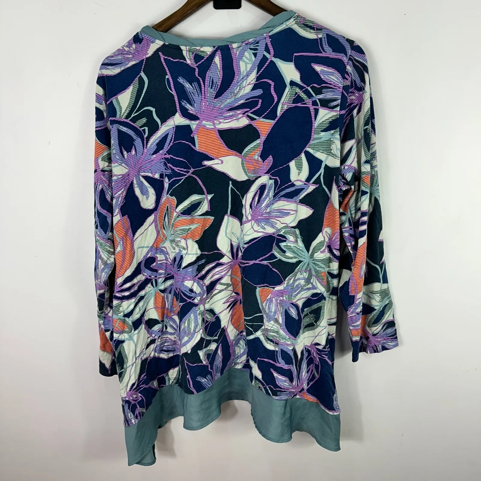 LOGO Lori Goldstein Top XL Multicolor Floral Print Tunic Boho Layered Hem‎ Artsy - Image 7