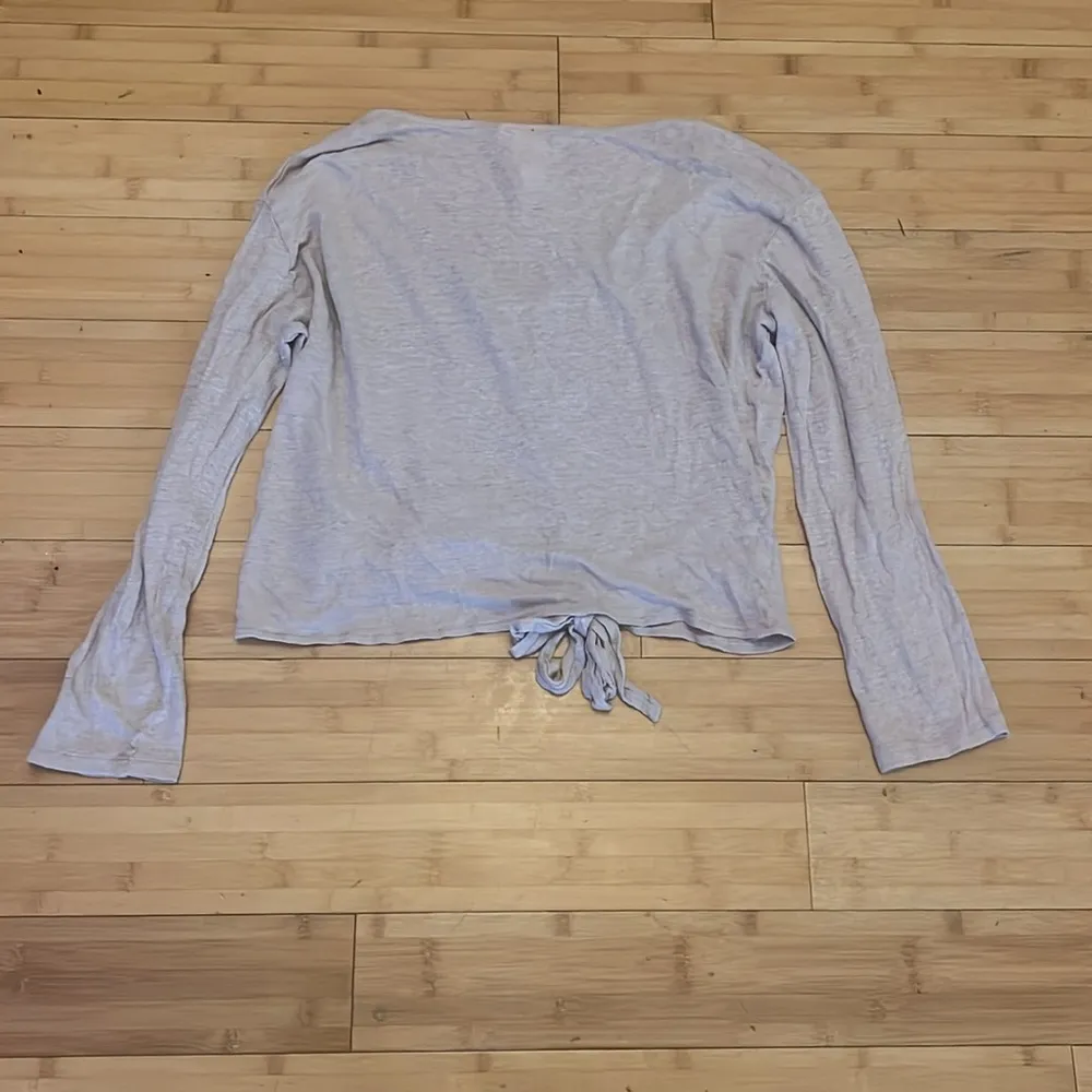 H&M front tie long sleeve top - Image 2