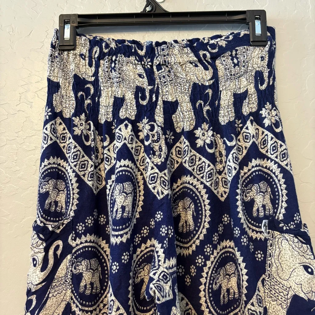 The elephant pants navy and cream elephant print harem 100% rayon pants small Blue - Image 12