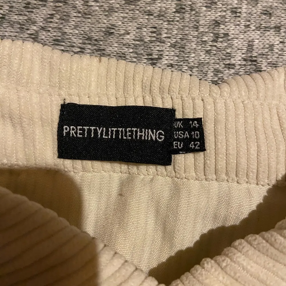 Pretty Little Thing Corduroy Snap Jacket - Image 3