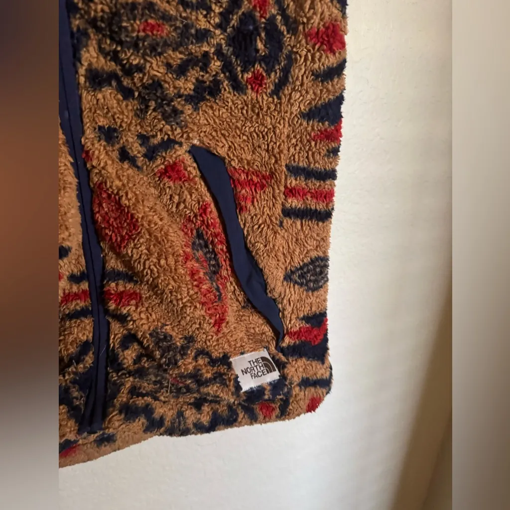 The‎ North Face Campshire 2.0 Cedar Geo Print Vest Sz Small - Image 4