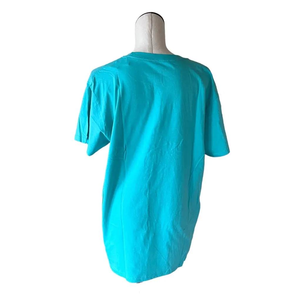 NWT Rainbow Unicorn ”Living the Dream” T-Shirt for Adults - Image 4