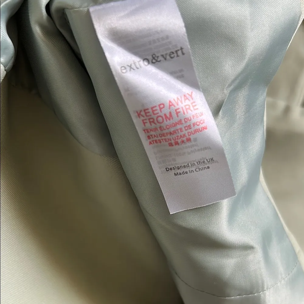 Elegant Cream Strapless Top Green Size 12 - Image 5