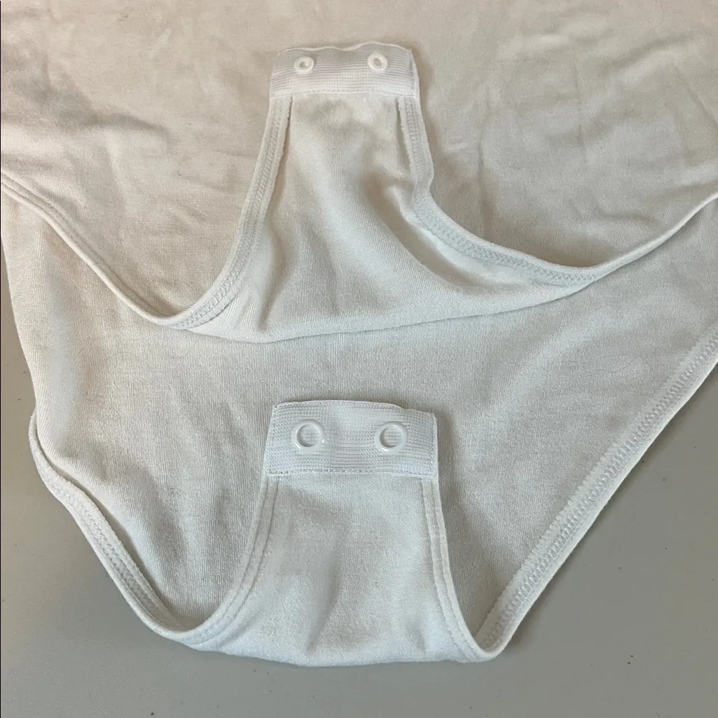 Mangopop Scoopneck Tank Top Bodysuit White Size Medium - Image 3