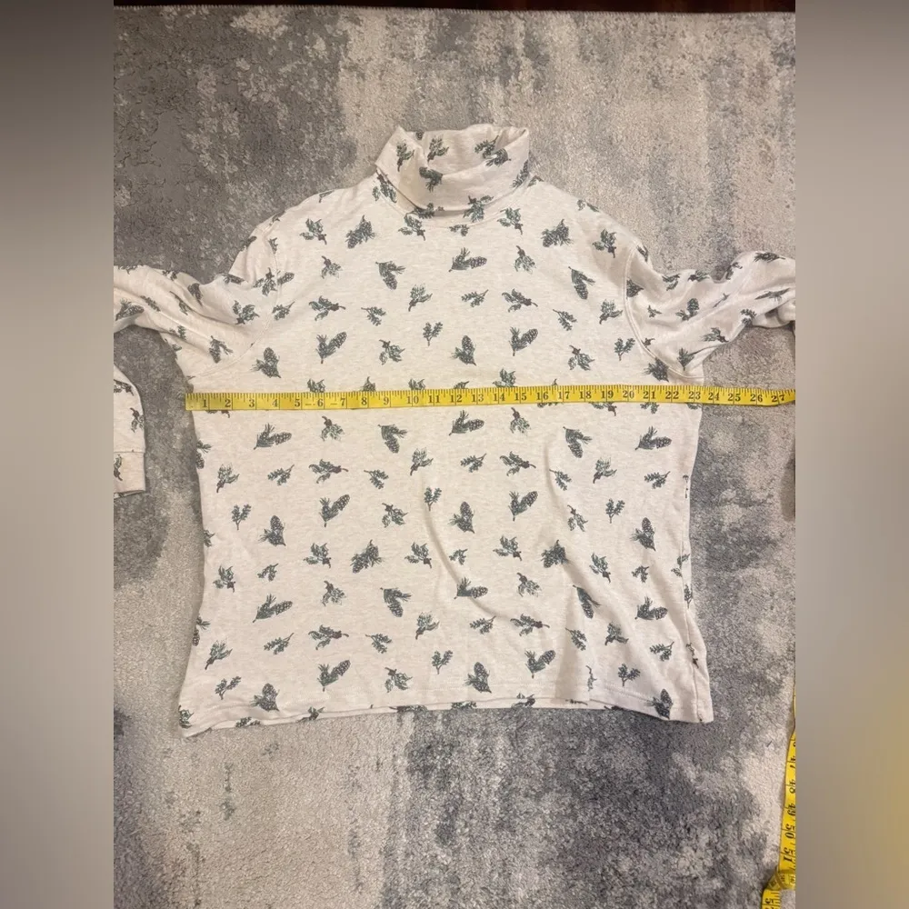 Classic Elements Classic Element Floral Print Turtleneck Top - Image 5