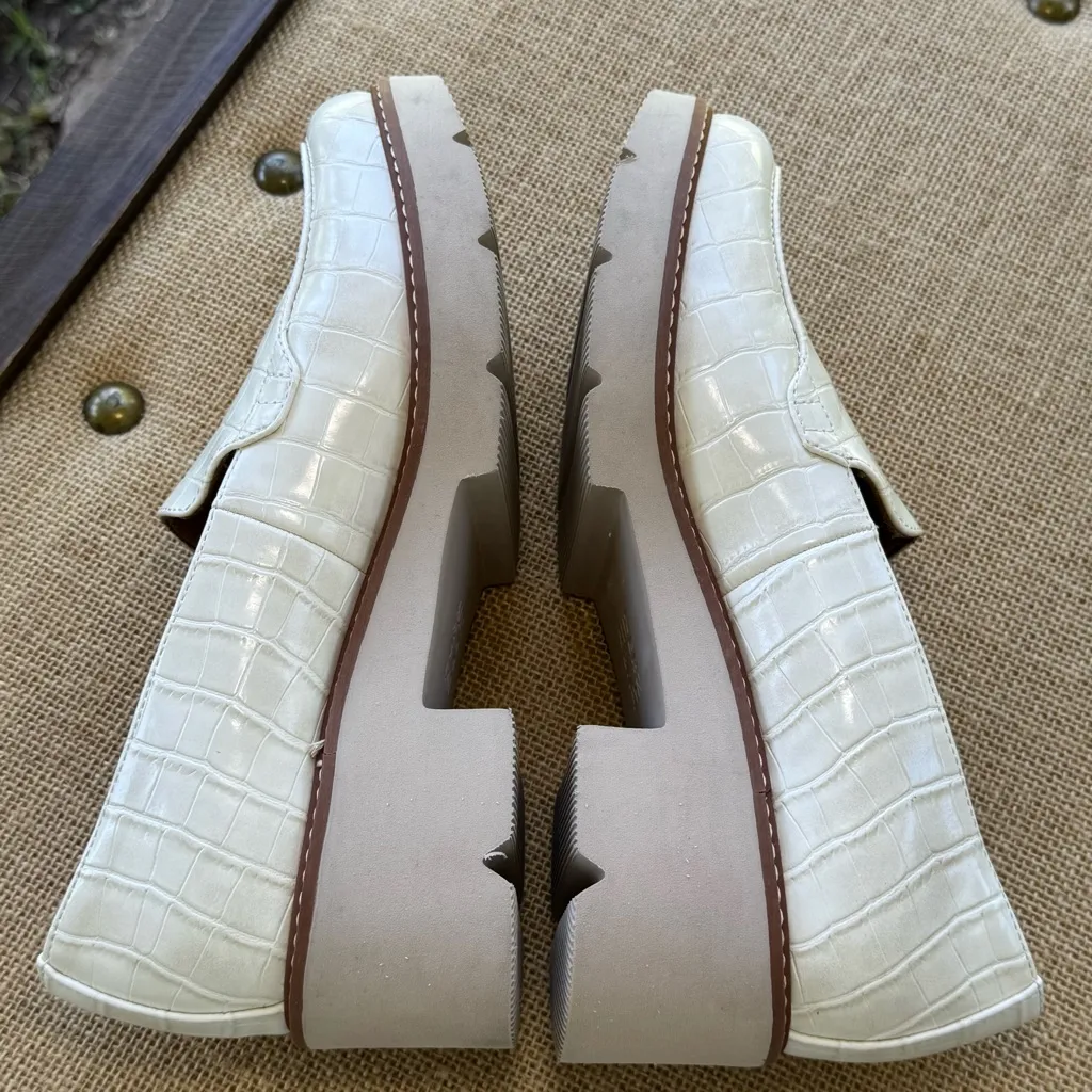 Naturalizer Womens Cabaret Porcelin Crocodile Skin Slip On Shoe Size 7 - Image 8