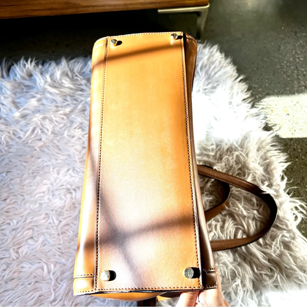 Kate Spade vita regatta court leather tote camel brown - Image 6