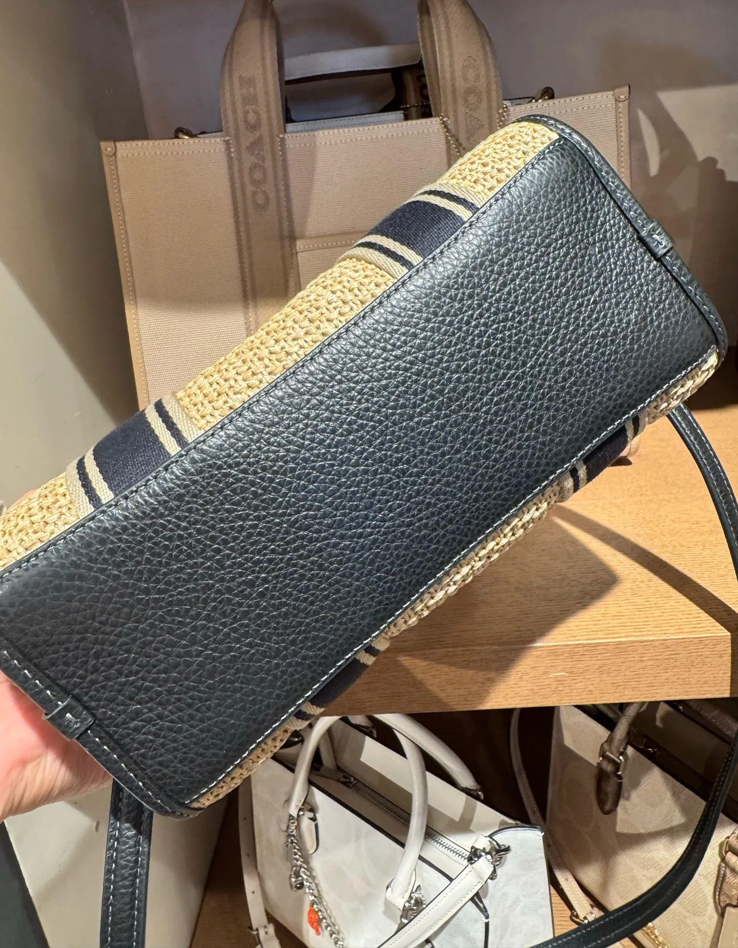 NWT COACH Smith Tote Bag 24 CAL89 Toast Black Crossbody Straw Pebble Leather - Image 4