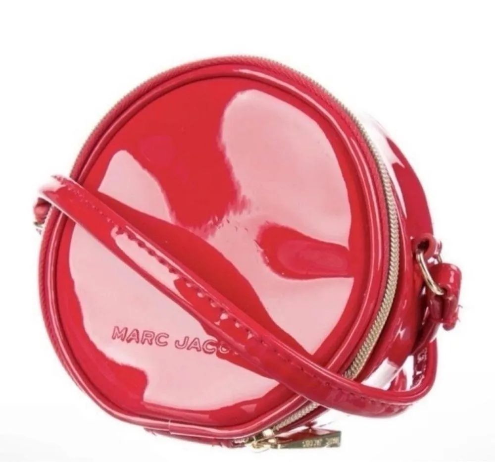 NWT MARC JACOBS Mini 4" Red Patent Leather Crossbody Round Circle Canteen Bag - Image 10