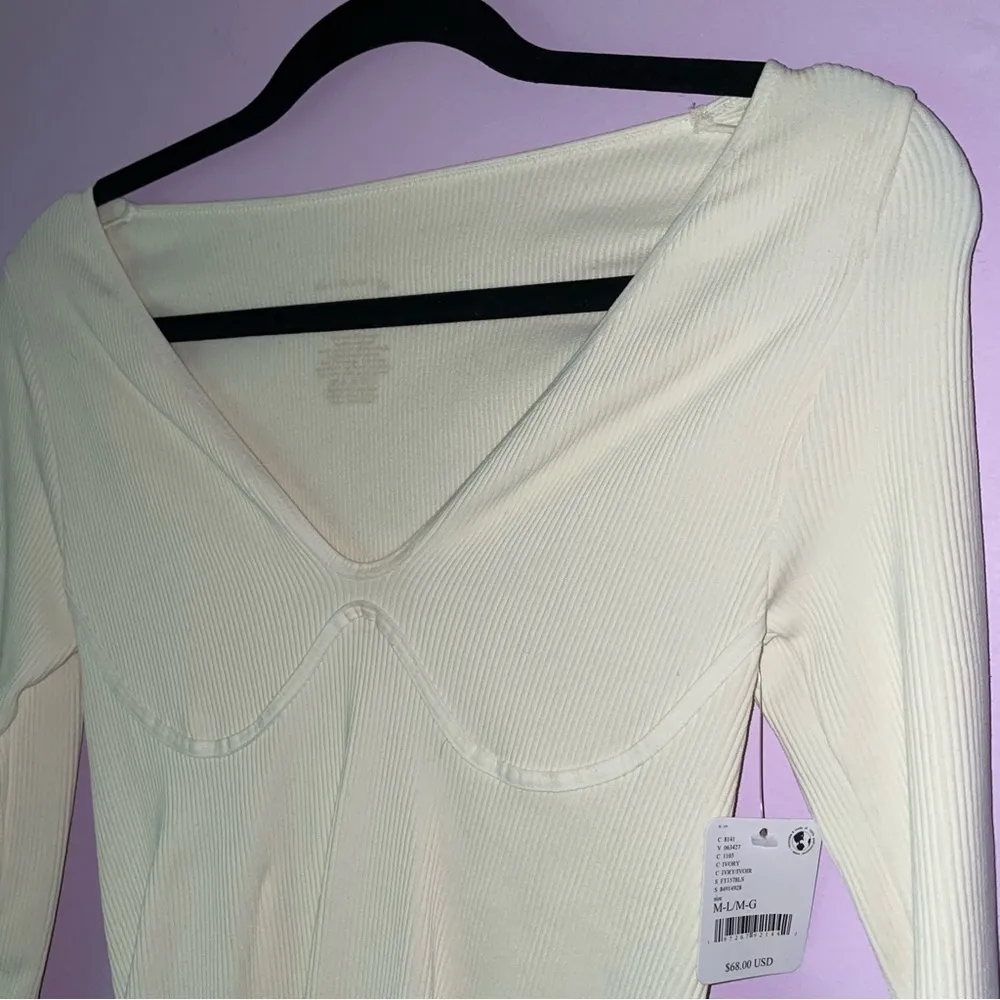 Intimately Free People Size M/L Cream Bodysuit Long Sleeve V Neck Y2K NWT - Image 2