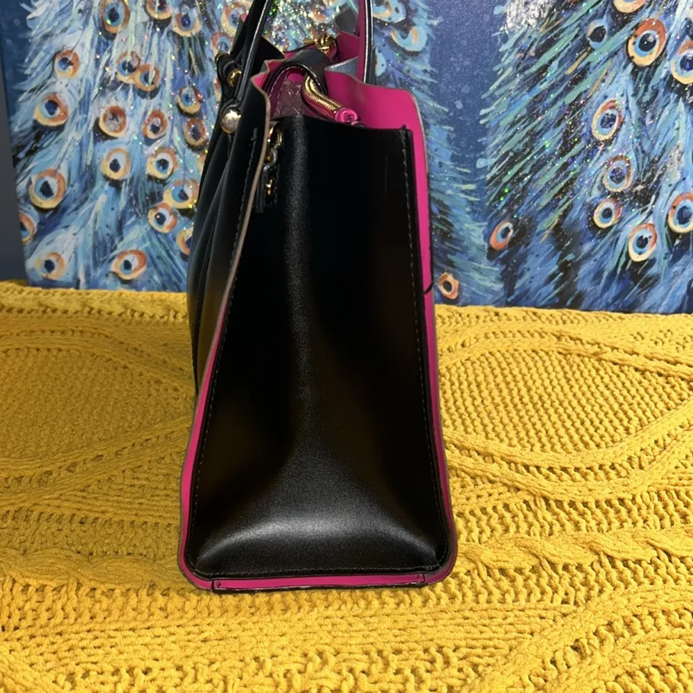 Small Black/Hot Pink Leather Tote - Image 5