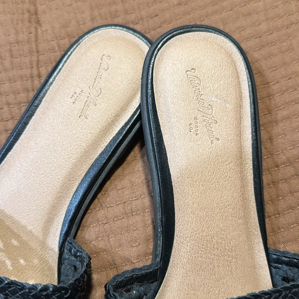 UNIVERSAL THREAD Black Faux Leather Ellen Woven Sandals 9 - Image 6