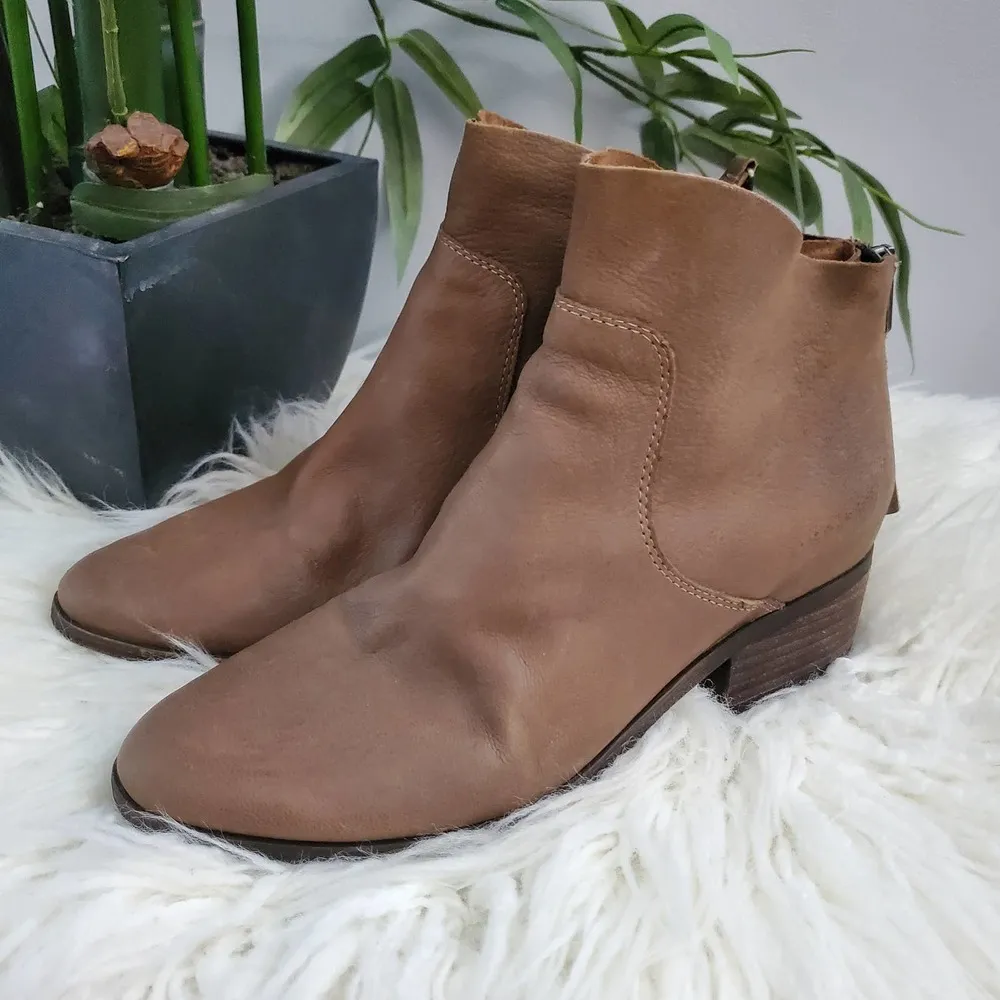 Lucky Brand Lahela Soft Leather Booties 6.5 - Image 3