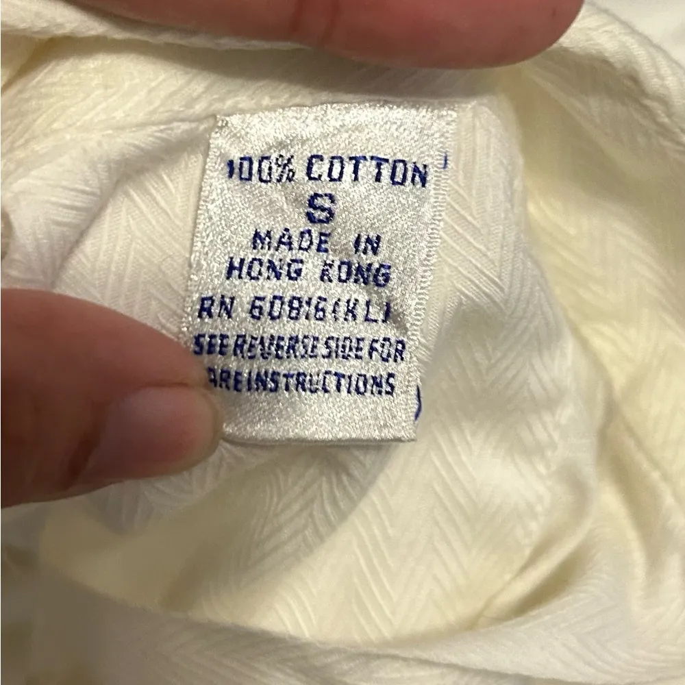 Tommy Hilfiger white long sleeve embroidered pullover shirt size small - Image 5