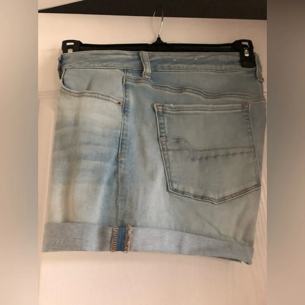 Jean Shorts Size 16 Light-wash Denim NWOT - Image 10