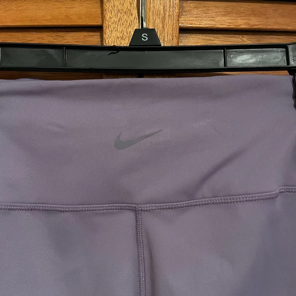 Nike One Dri-Fit Purple High Rise 8” Length Athletic Biker Shorts Sz S NWT - Image 7