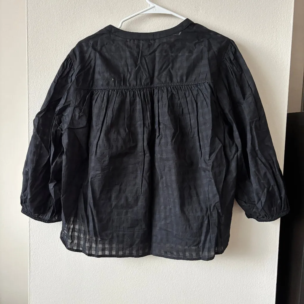 Old Navy Black Balloon Sleeve Top - Size L - Image 3
