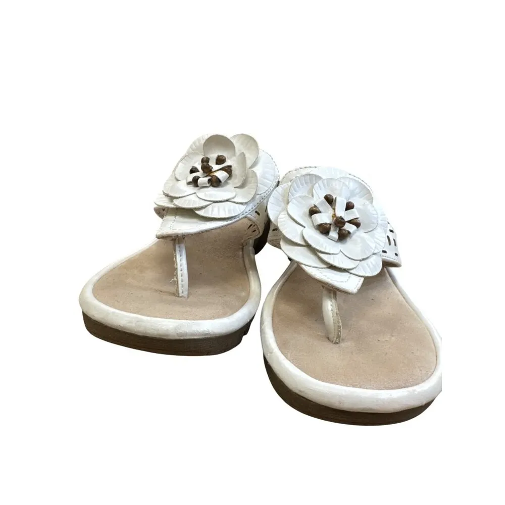 Cliffs By White Mountain Womens White Floral Slip - Image 7