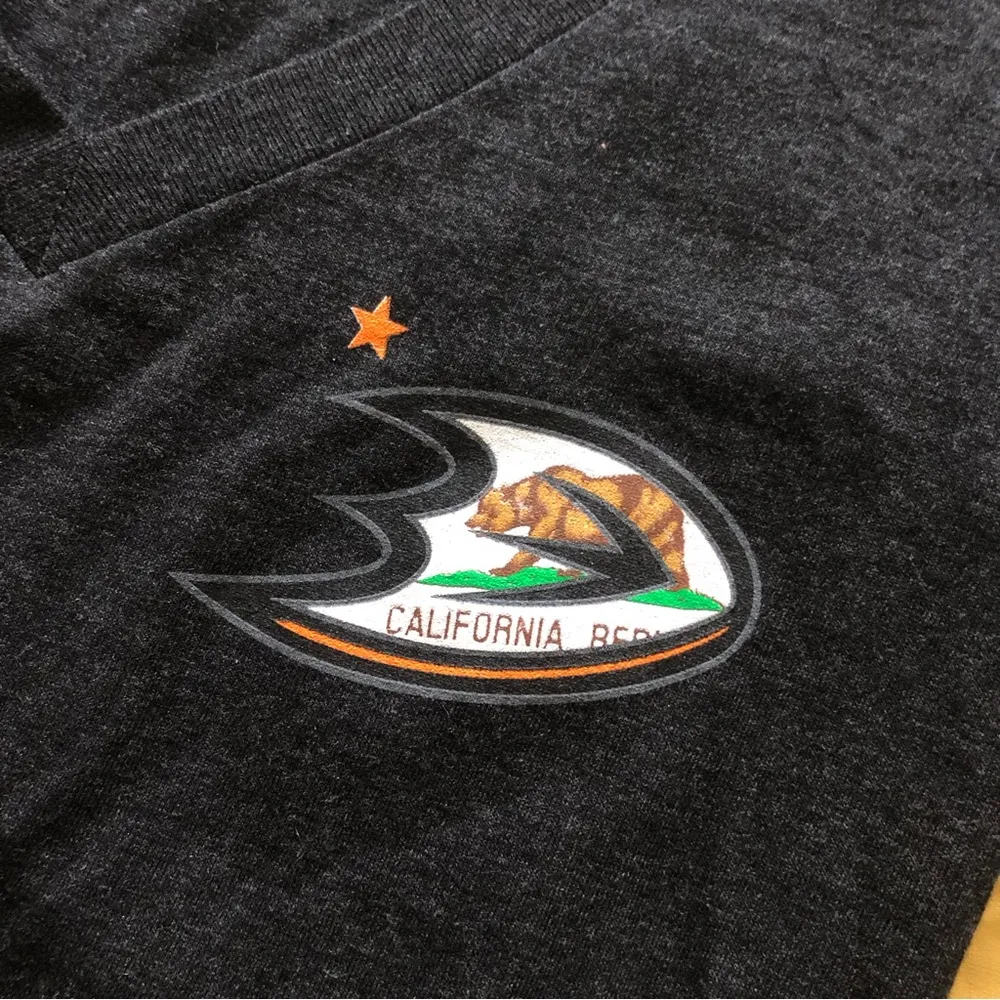 NHL Anaheim Ducks Ice Hockey California V-Neck Tee - Image 4