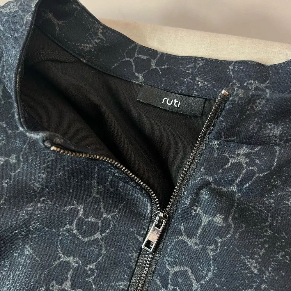 Ruti Black Long Sleeve Zip Neckline Casual Shift Dress With Pockets Size 1 or s/ Size M - Image 9