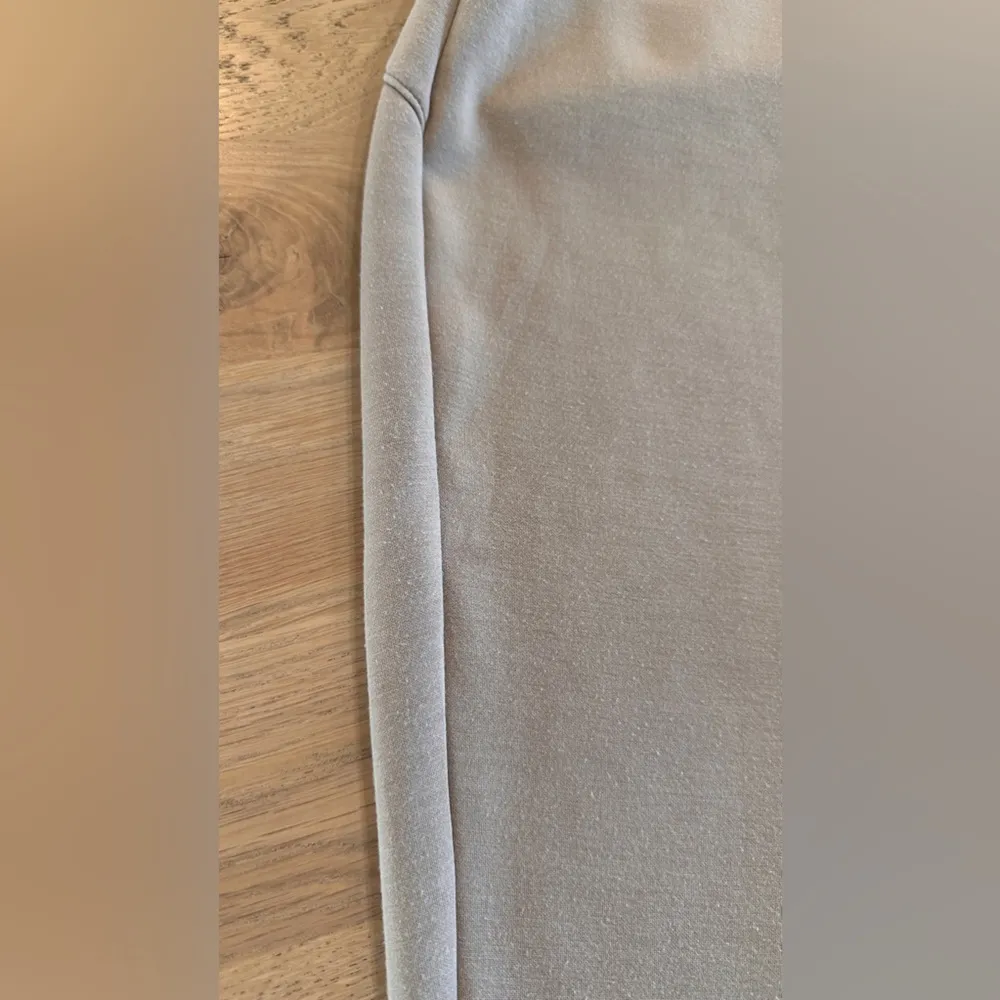 Spanx Airessentials tapered pant tan size XL - Image 7