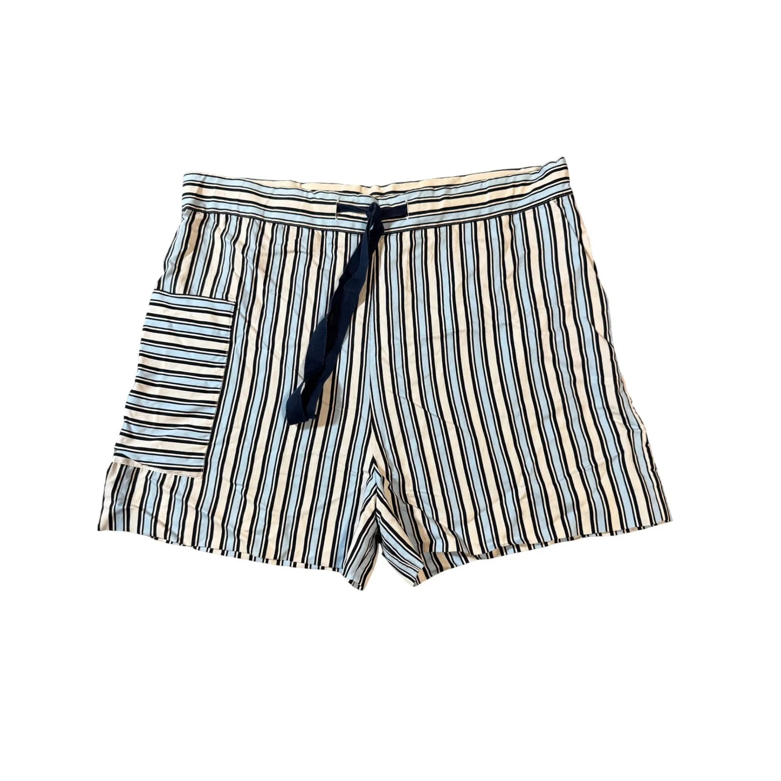 NWOT Chinti & Parker Size 6 Light Blue Cream Navy Midsummer Relaxed Shorts - Image 2