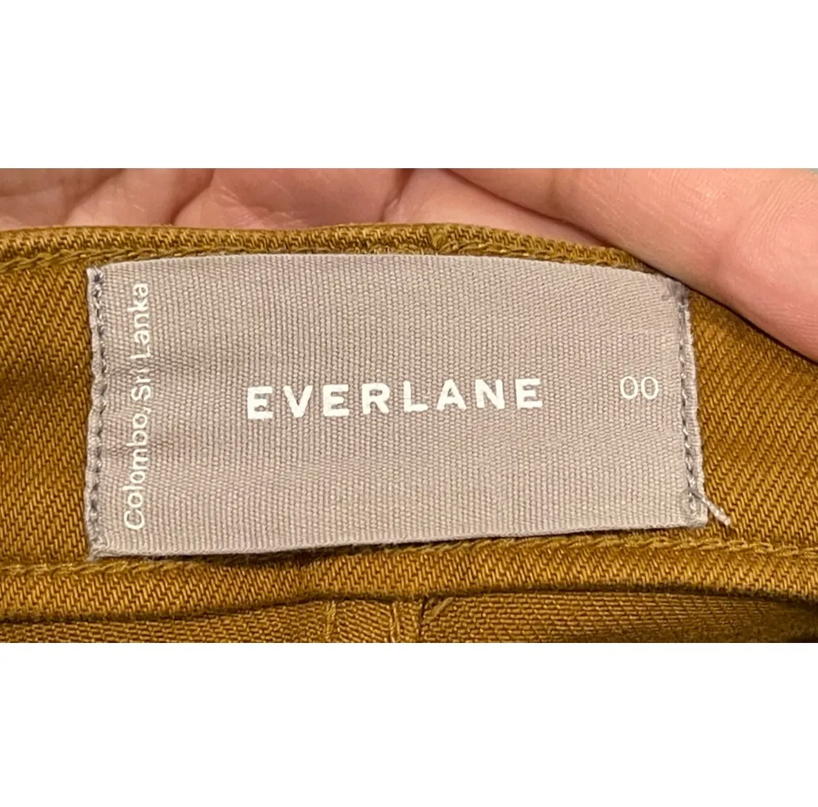 The Slim Leg Crop Pants - Image 4