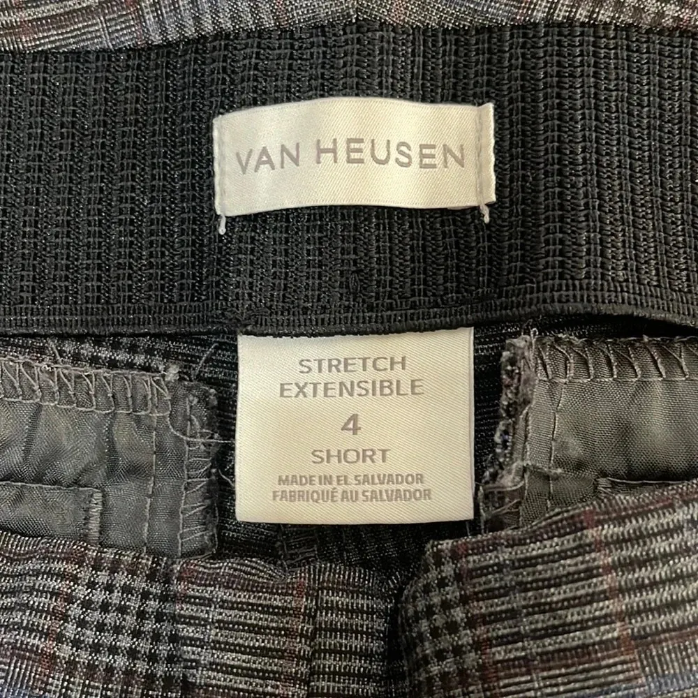 Van Heusen gray plaid stretch pull-on pants 4S - Image 4