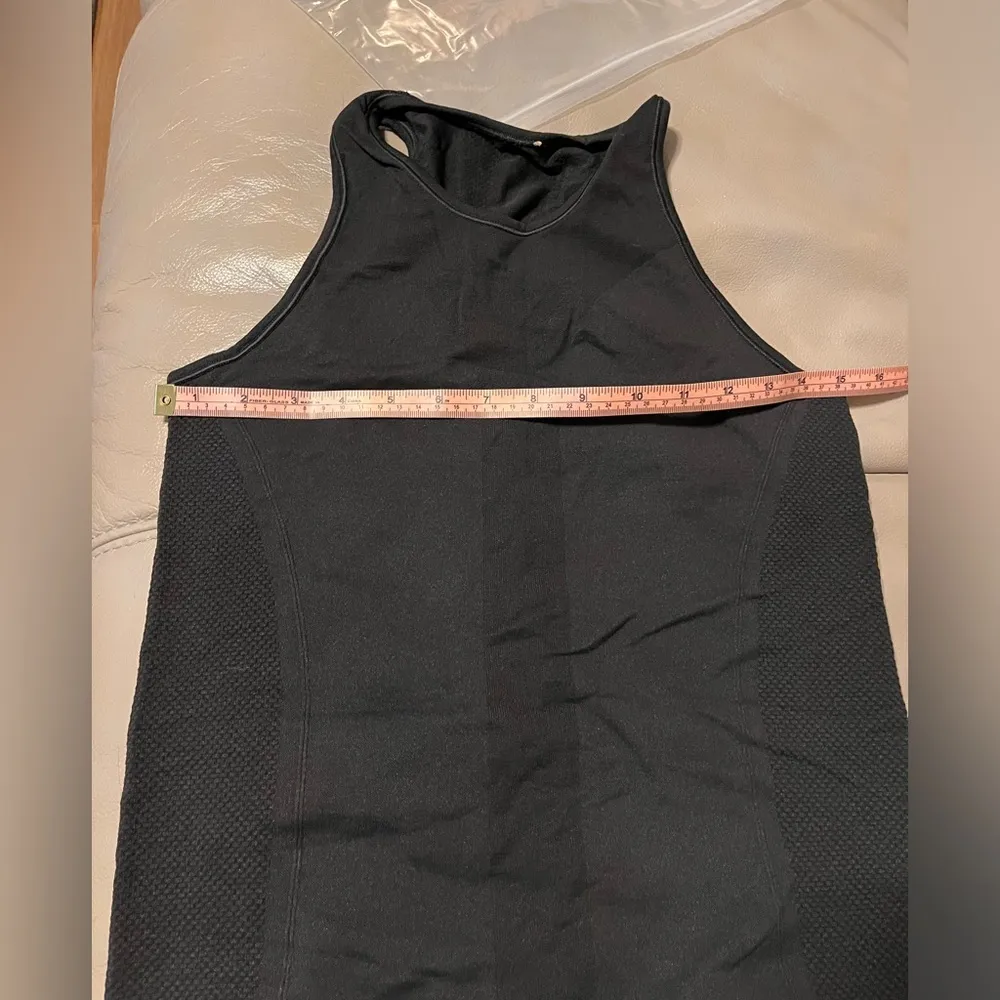 Lululemon Train To Be Tank Top - Image 4