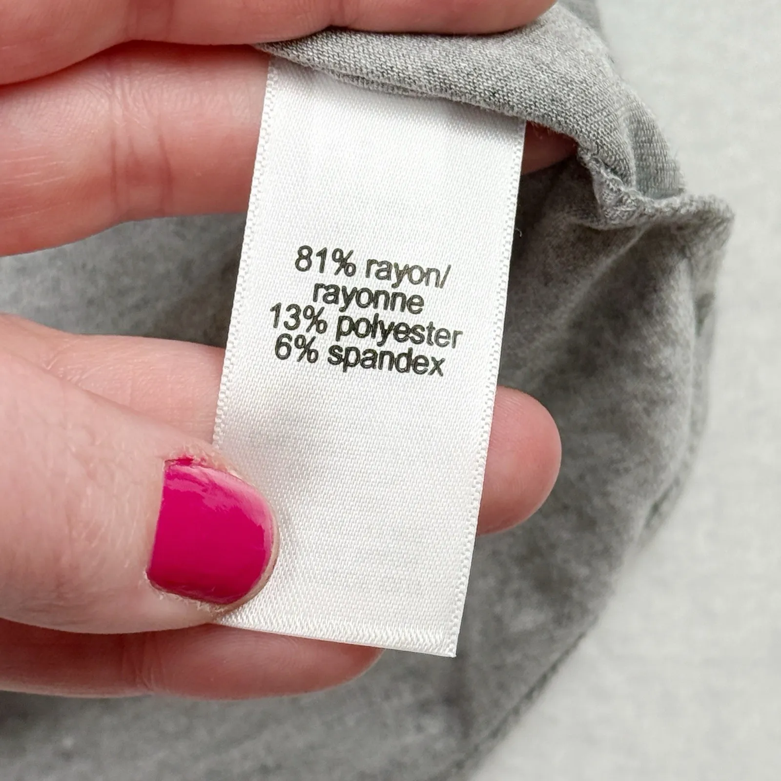 Maurices Women's Graphic T-Shirt Size M Gray "Hangin' With My Herd" Cow Tee - Image 4