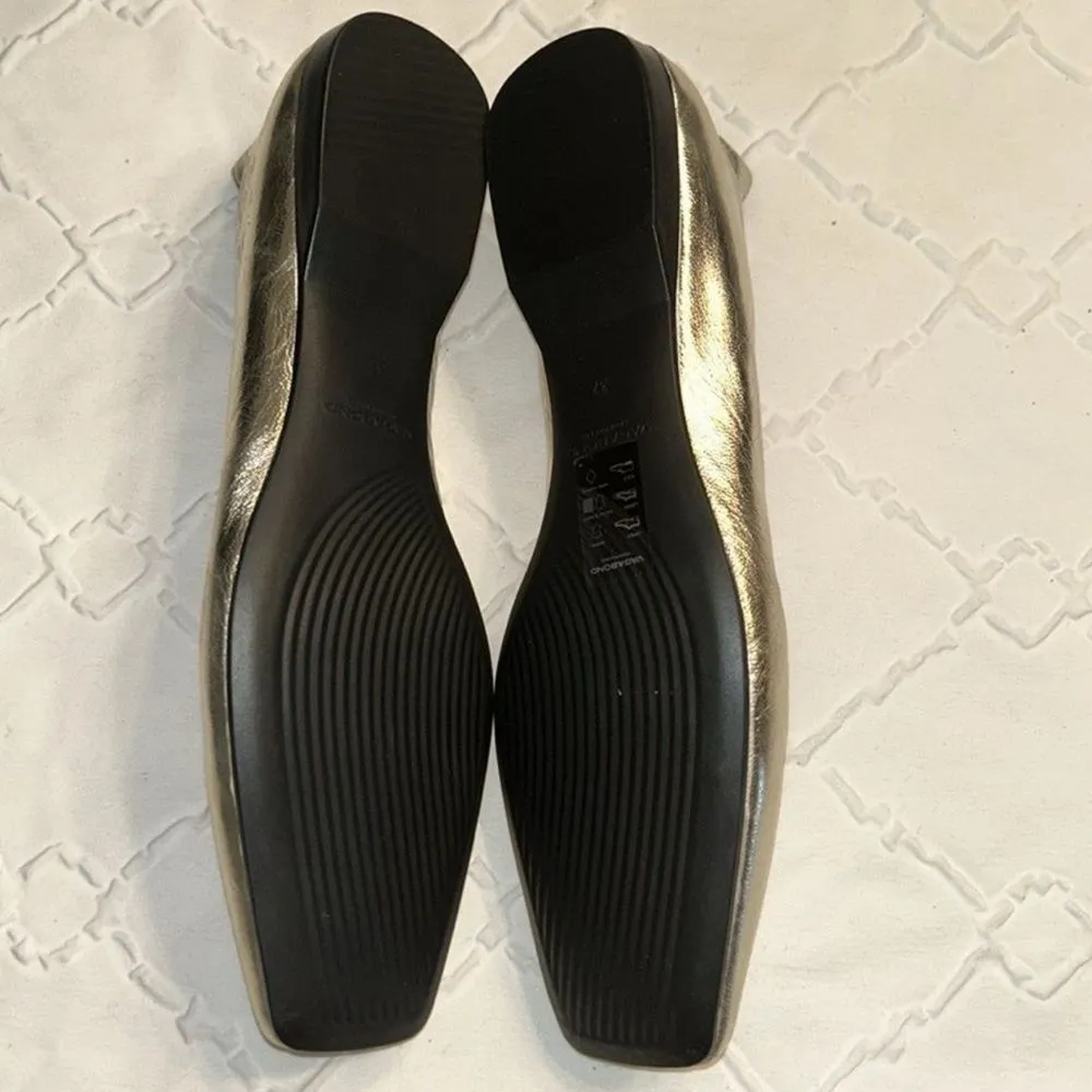 Vagabond Gold Metallic Square Toe Leather
Ankle Flats/Shoes(Size 7) - Image 10