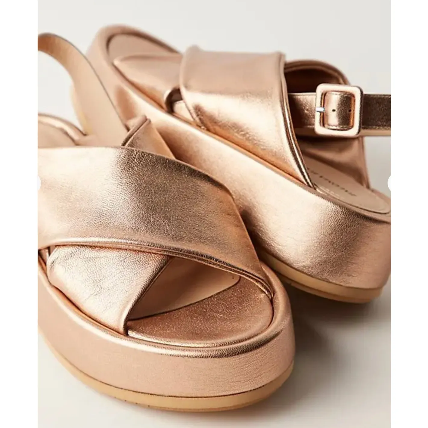 Paloma Barcelo Free People Sima Slingback Sandal Gold Leather‎ Flatform Size 7.5 - Image 2