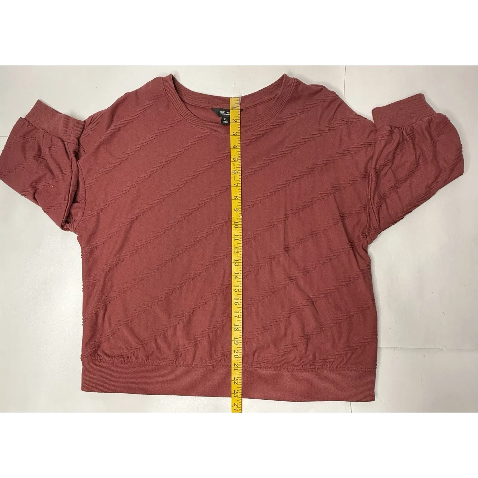 Simply Vera Top Women's‎ Size XL Velvet Mauve Textured Career Sweatshirt Comfort - Image 6