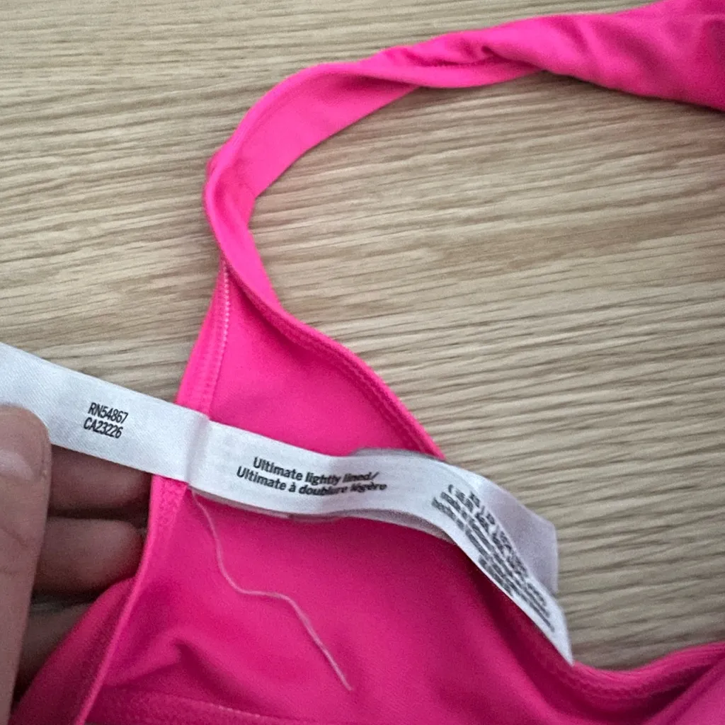 VS - Pink - Ultimate Lightly Lined & Twist-Front Neon Pink Sports Bra - Image 3