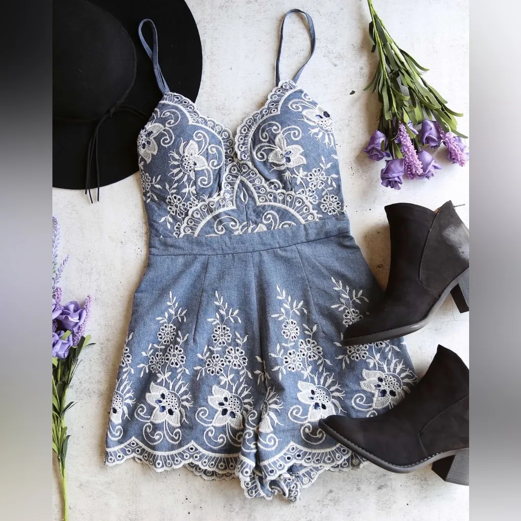 L'ATISTE Charcoal Dress with Pink Accents - Image 2