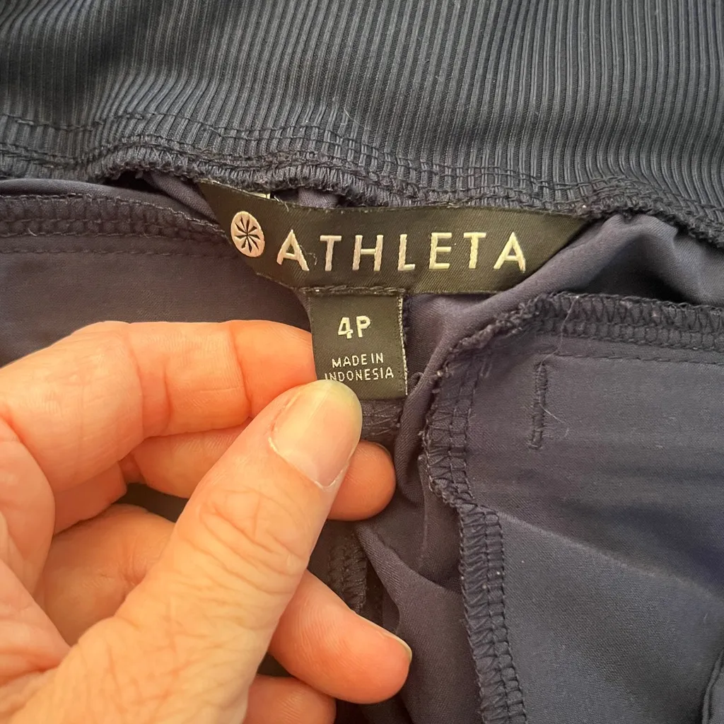 Athleta Brooklyn Ankle Pants size 4P - Image 3