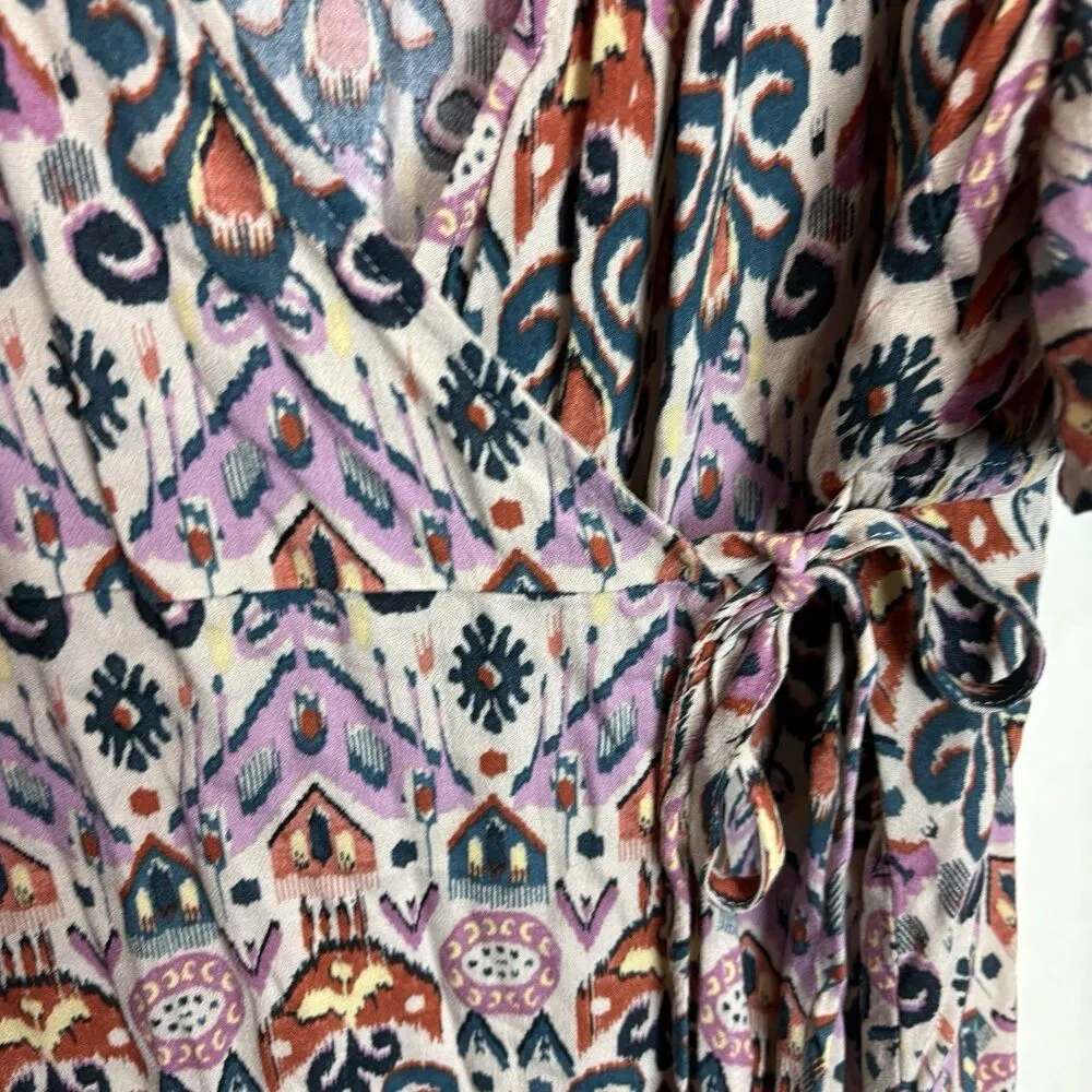 Torrid Crepe Smocked Wrap Tie Front Multi Tribal Boho Print Top Size 3 3X NWT - Image 8